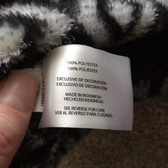 Eddie Bauer top - Picture 5 of 5